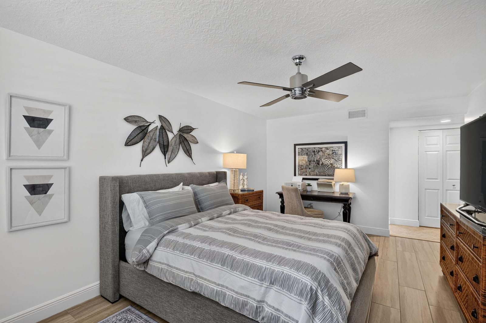 103 Half Moon Circle C1, Hypoluxo, FL 33462 photo 19