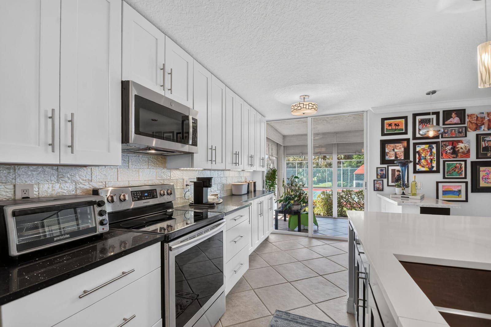 103 Half Moon Circle C1, Hypoluxo, FL 33462 photo 7