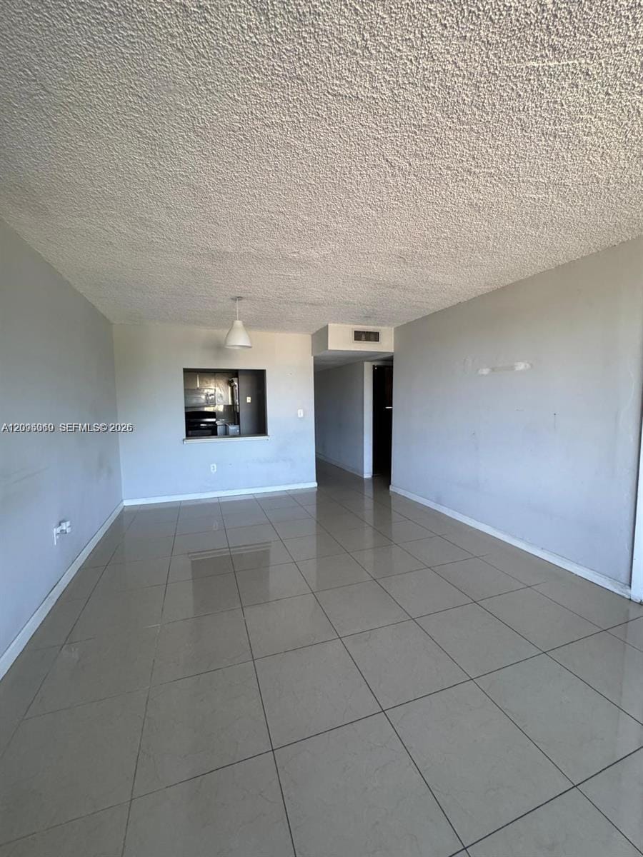 10090 NW 80th Court 1361, Hialeah Gardens, FL 33016 photo 3