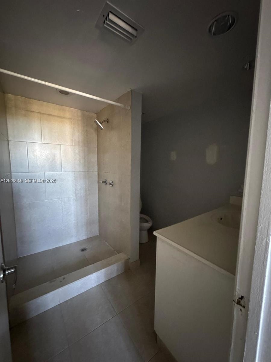 10090 NW 80th Court 1361, Hialeah Gardens, FL 33016 photo 4