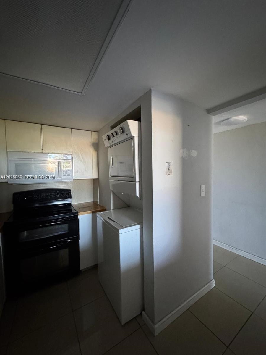 10090 NW 80th Court 1361, Hialeah Gardens, FL 33016 photo 9