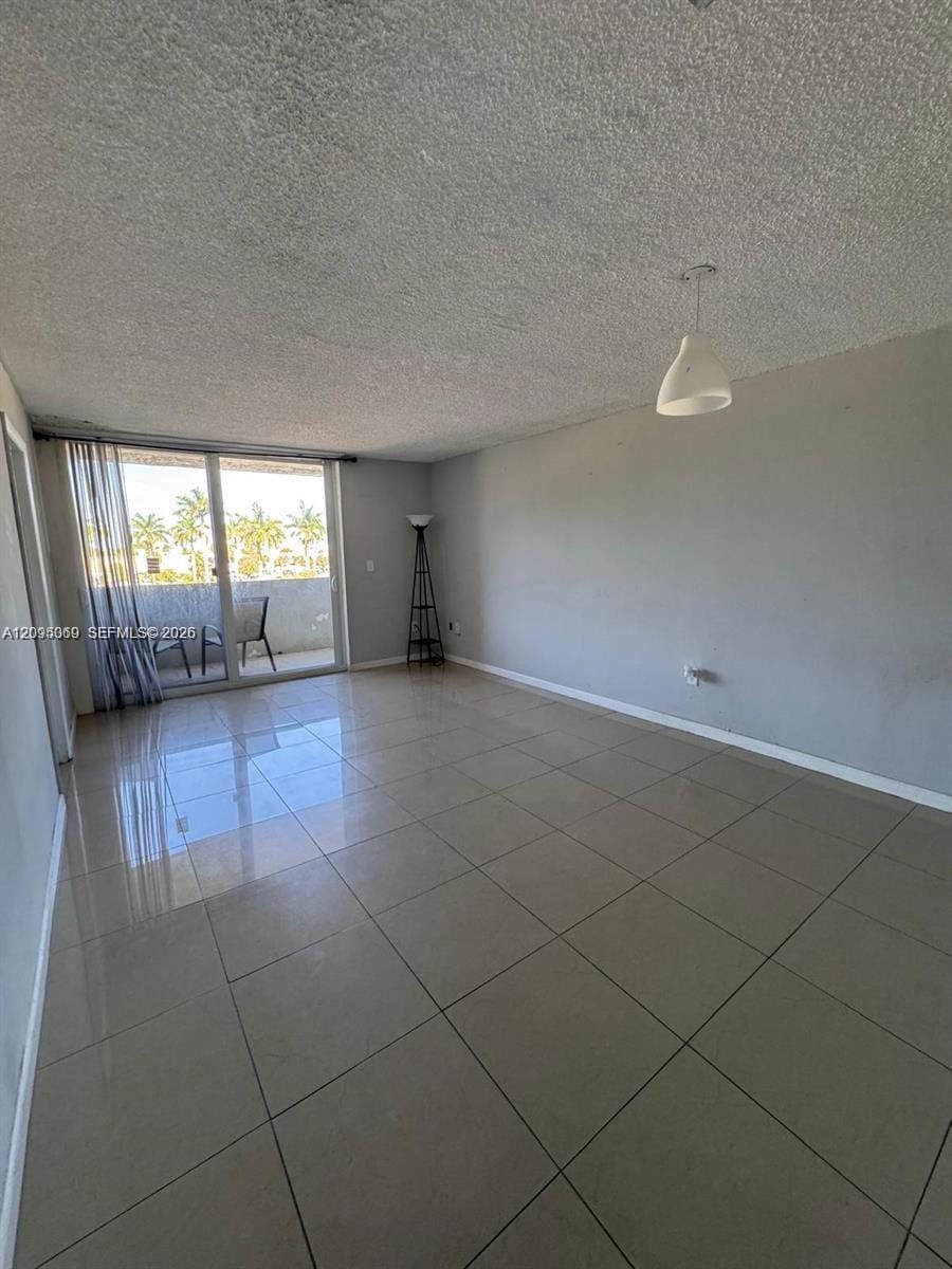 10090 NW 80th Court 1361, Hialeah Gardens, FL 33016 photo 10