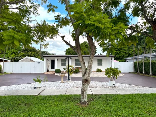 4531 SW 98th Court, Tropical Homes, Miami, FL