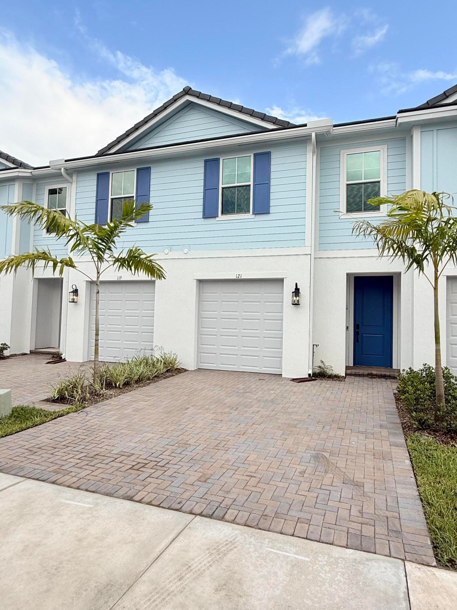 121 SE BIRCH Terrace, Stuart, FL 34997 photo 2
