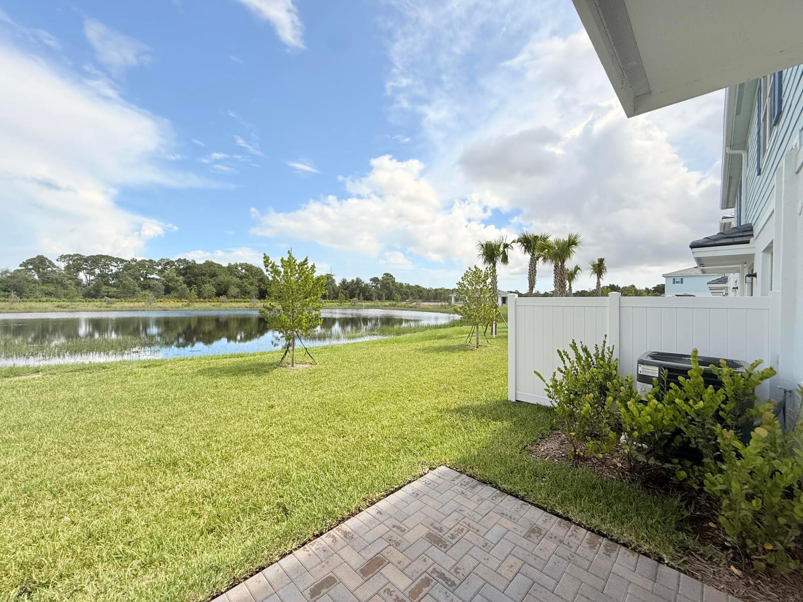 121 SE BIRCH Terrace, Stuart, FL 34997 photo 21