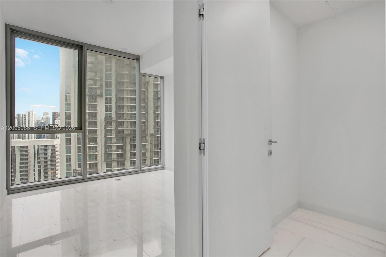 300 Biscayne Boulevard Way 3108 — photo 10