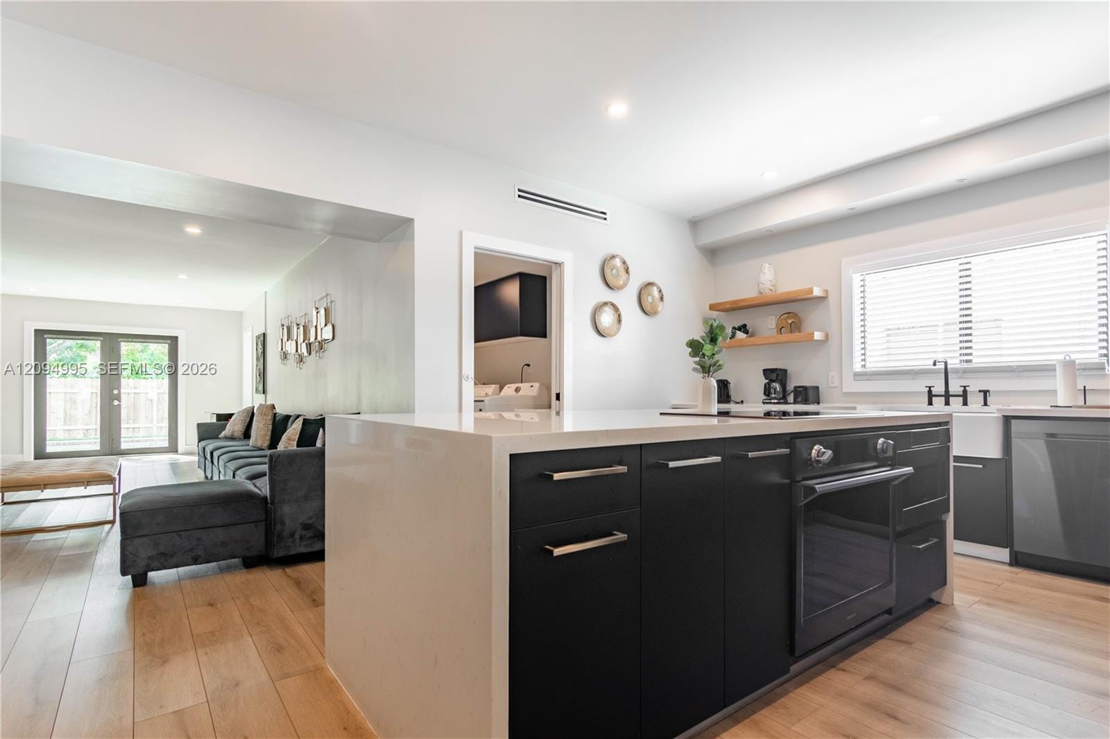 2360 SW 12th Street — photo 12