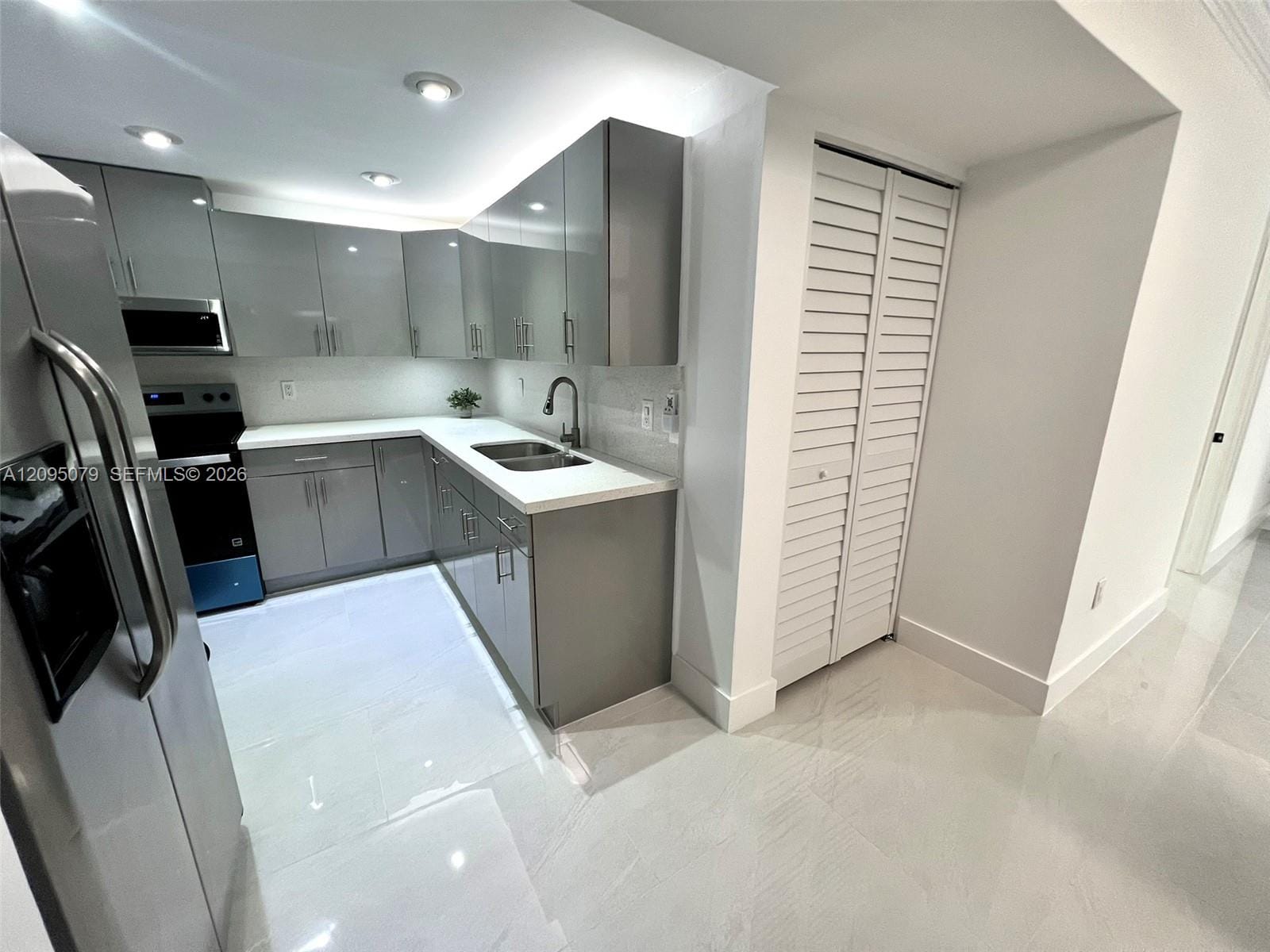 7825 Miller Drive C211 — photo 10