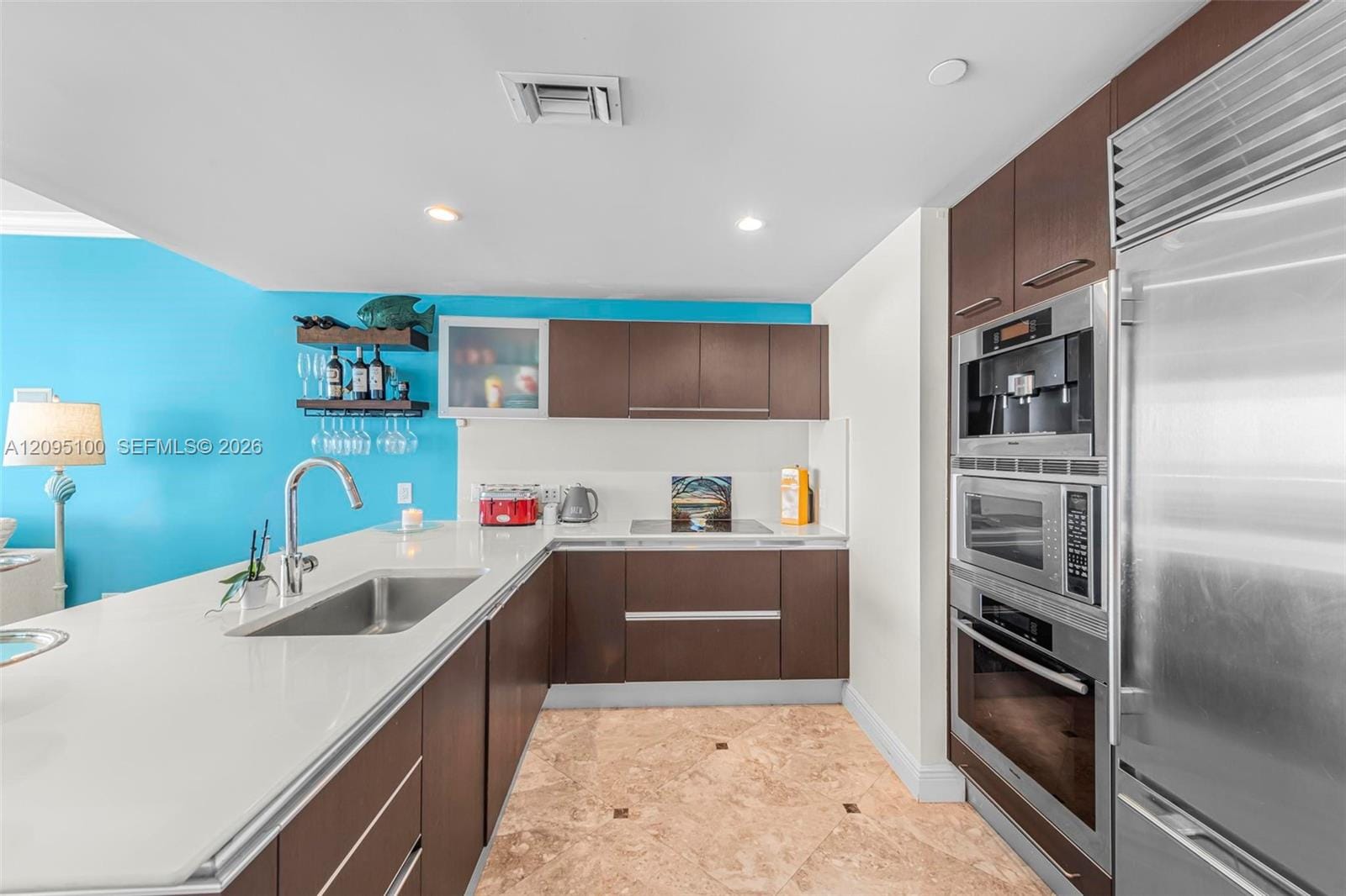 17001 Collins Avenue 1403 — photo 11