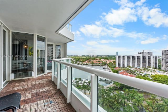 21055 Yacht Club Drive 1703, Aventura, FL 33180