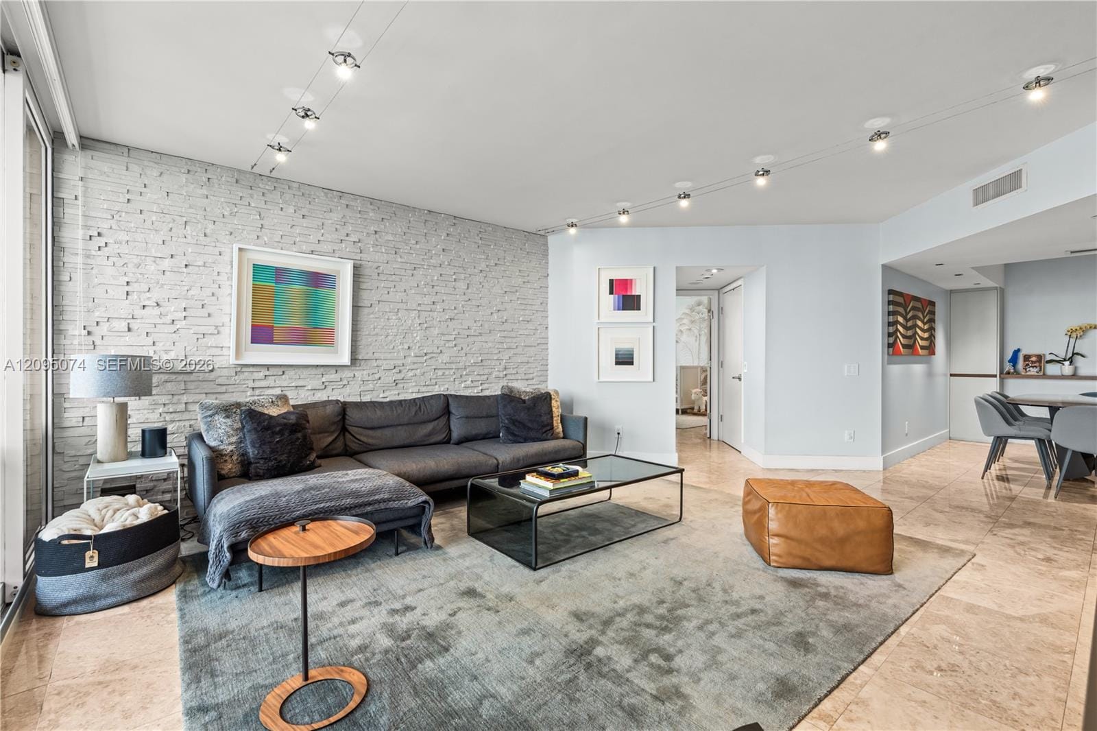21055 Yacht Club Drive 1703 — photo 7