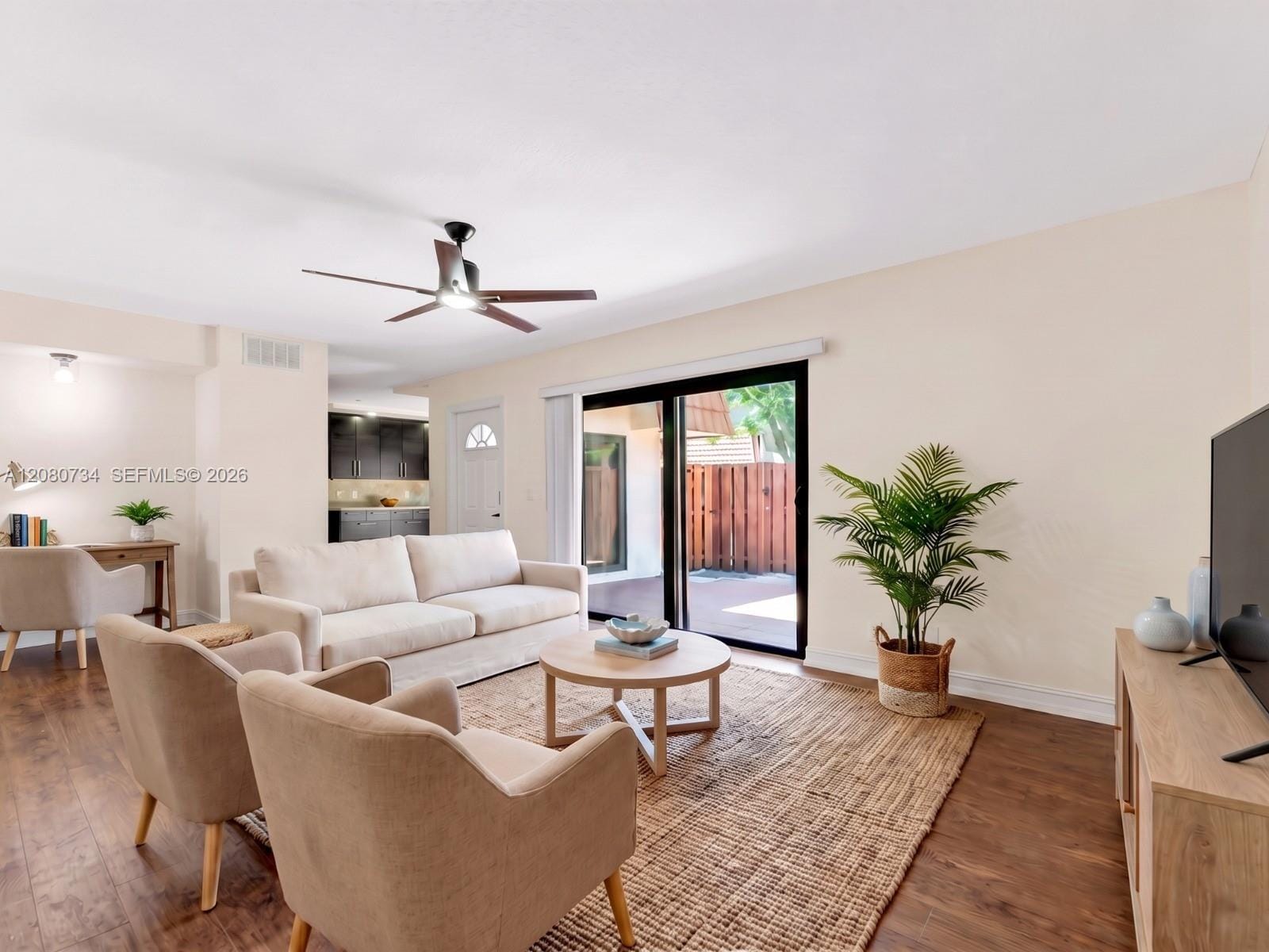 1835 San Juan Drive D — photo 3