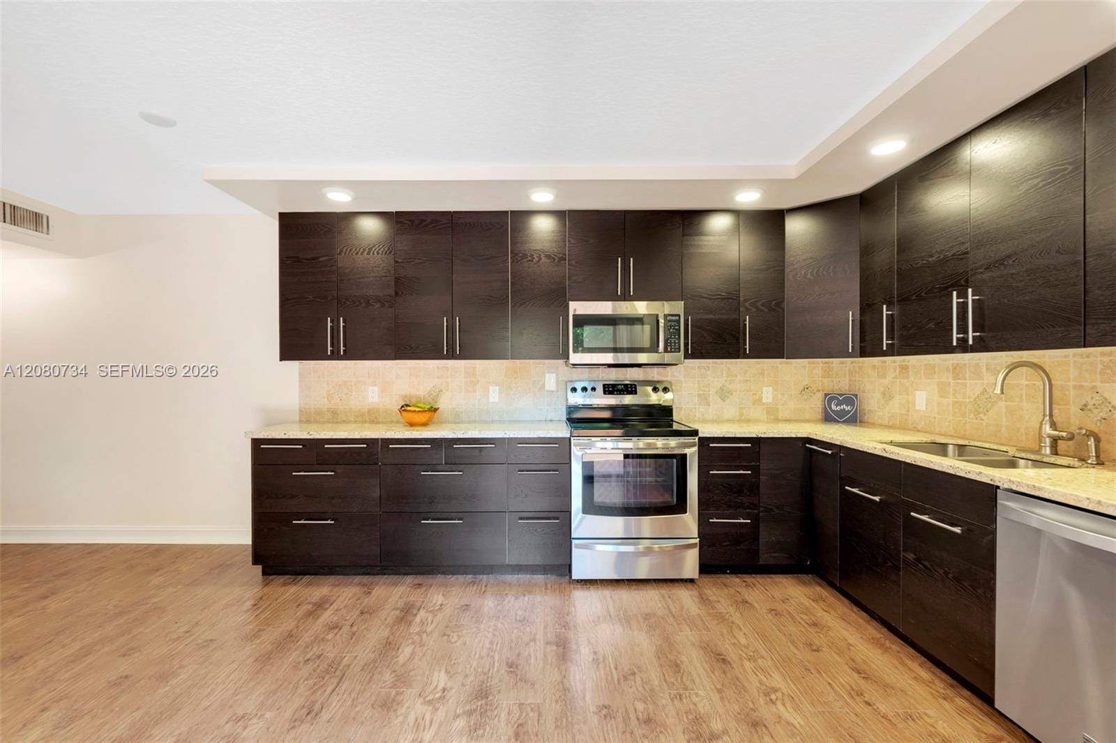 1835 San Juan Drive D — photo 10