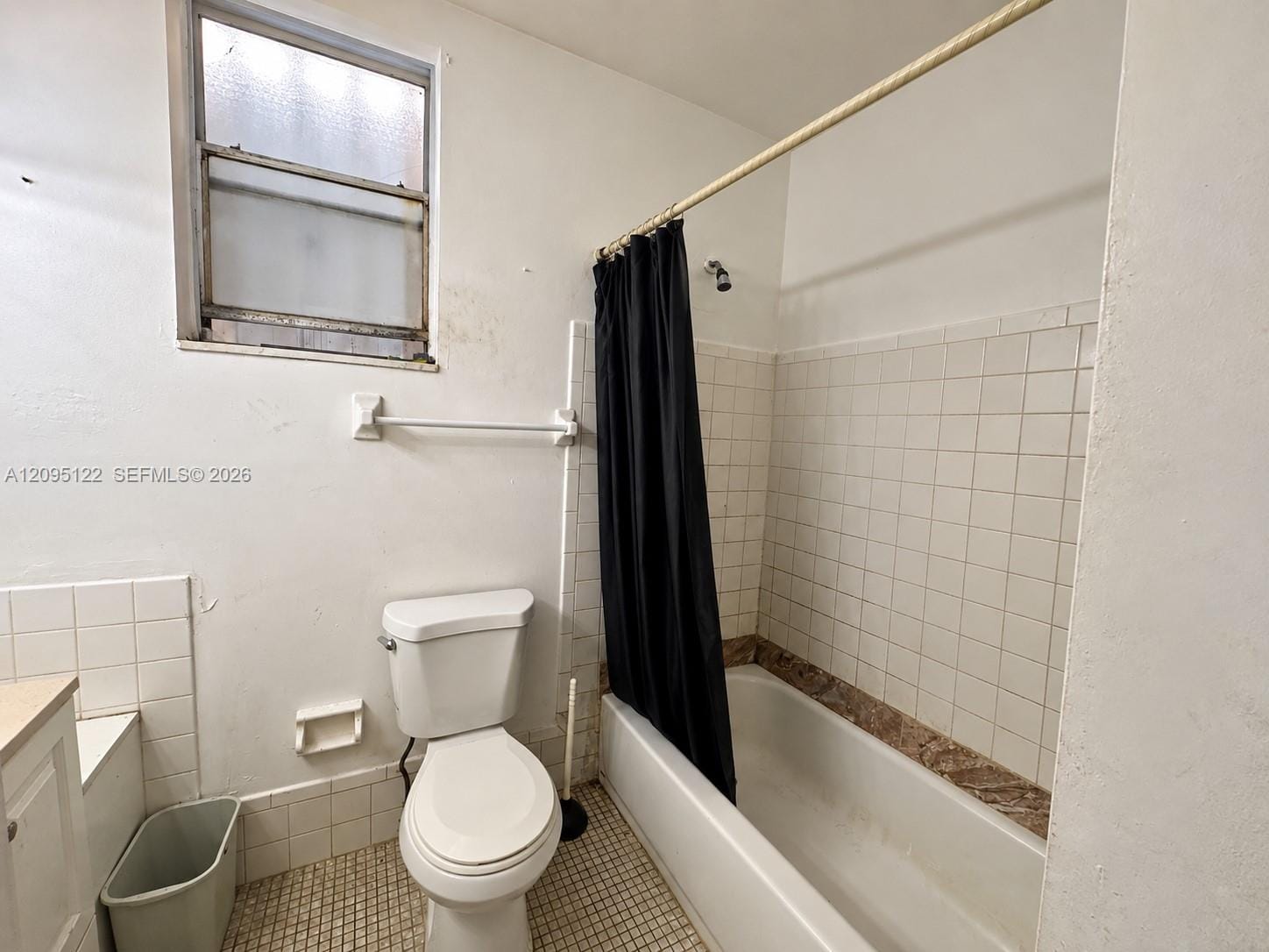 1103 W 39th Terrace 20 — photo 10