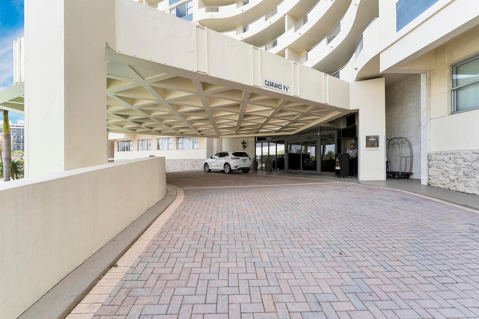 3180 S OCEAN Drive 316 — photo 2