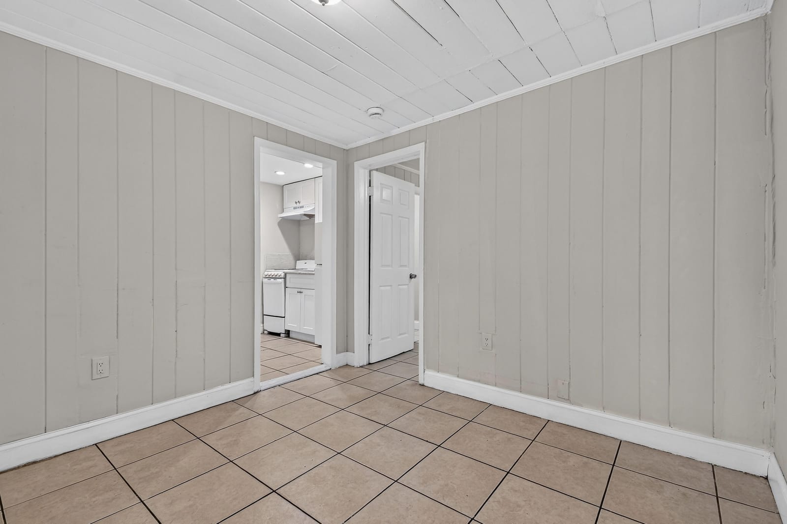 885-887 7TH Street #100, West Palm Beach, FL 33401 photo 3
