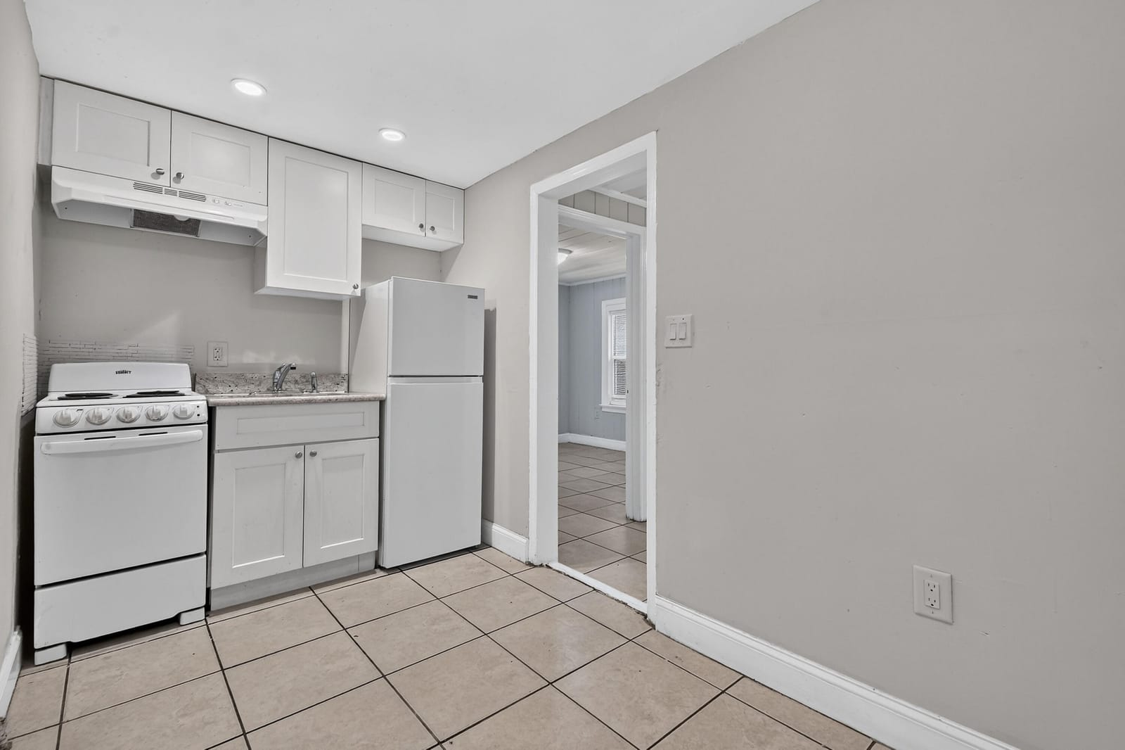 885-887 7TH Street #100, West Palm Beach, FL 33401 photo 8