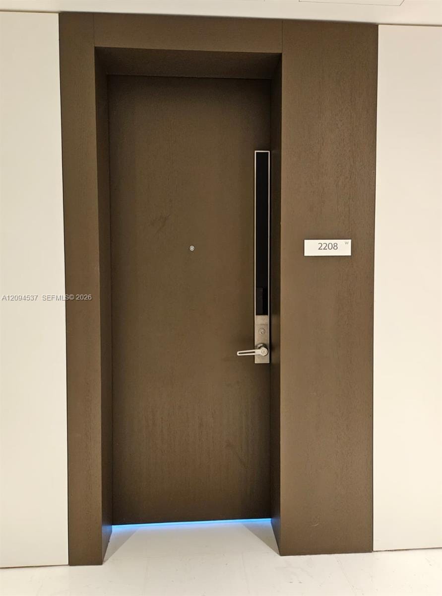 300 Biscayne Boulevard Way 2208W — photo 2