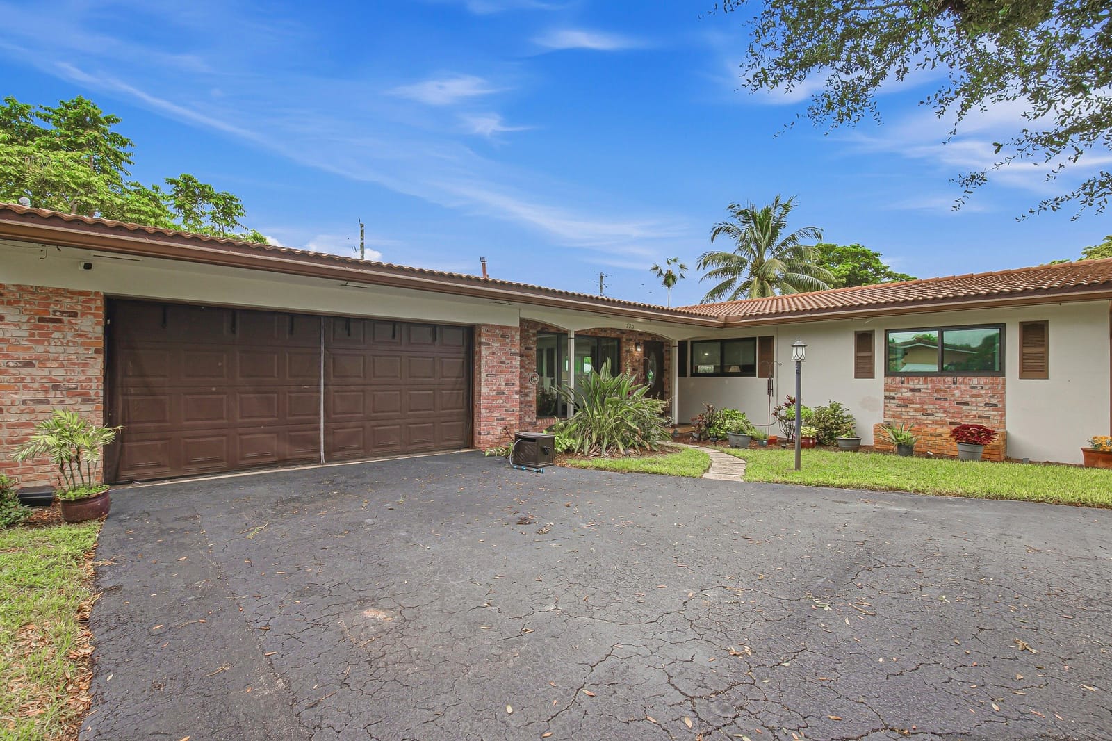 720 N CRESCENT Drive, Hollywood, FL 33021 photo 6
