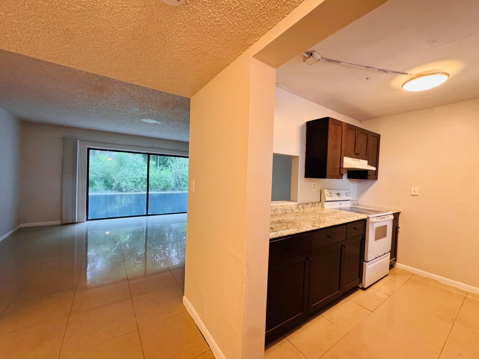 2050 N CONGRESS Avenue 102, West Palm Beach, FL 33401 photo 12