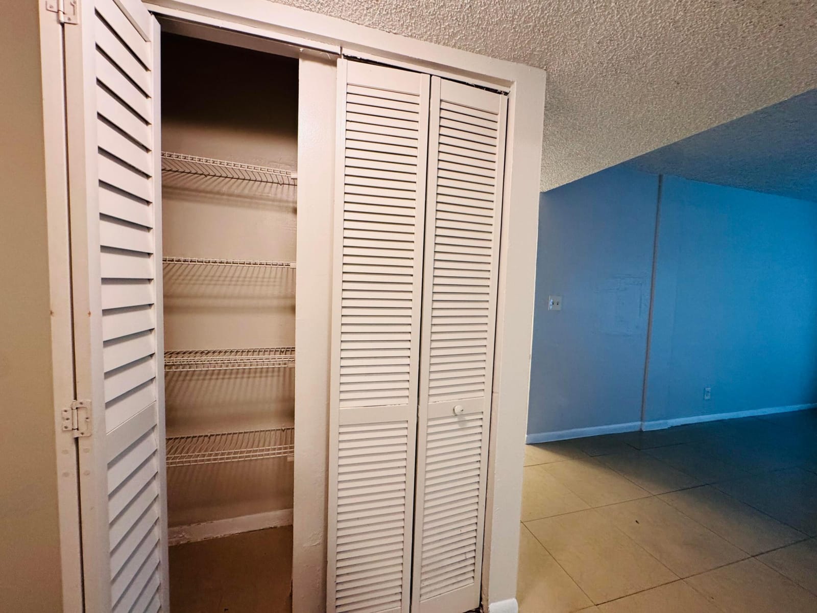 2050 N CONGRESS Avenue 102, West Palm Beach, FL 33401 photo 13