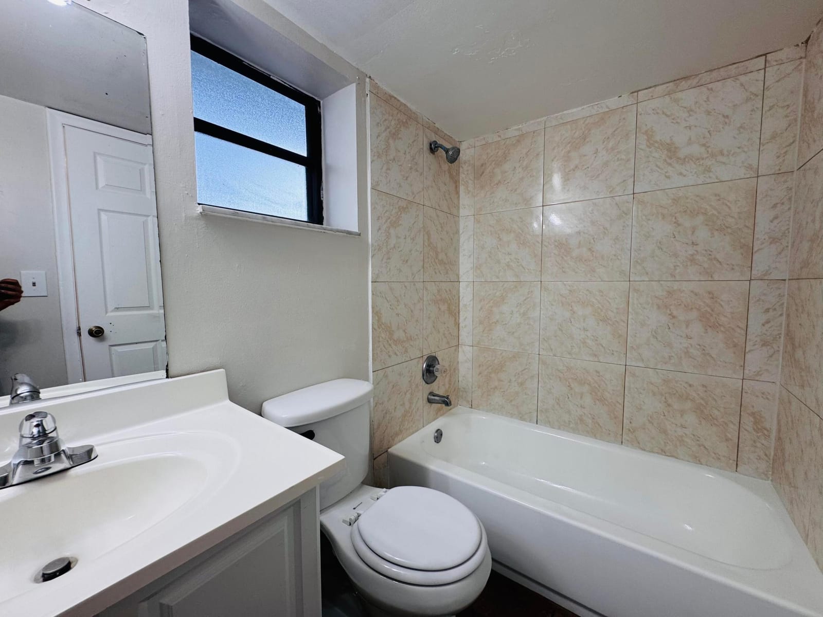 2050 N CONGRESS Avenue 102, West Palm Beach, FL 33401 photo 17