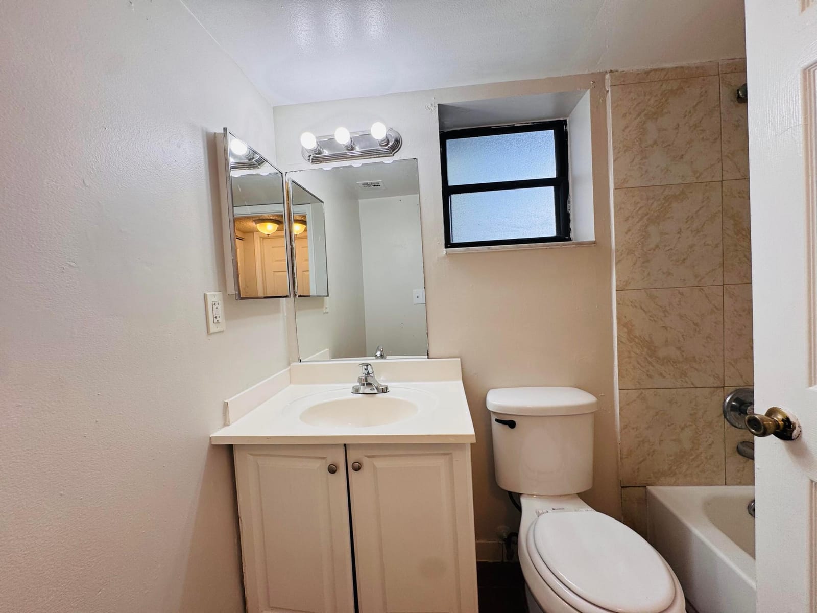 2050 N CONGRESS Avenue 102, West Palm Beach, FL 33401 photo 18