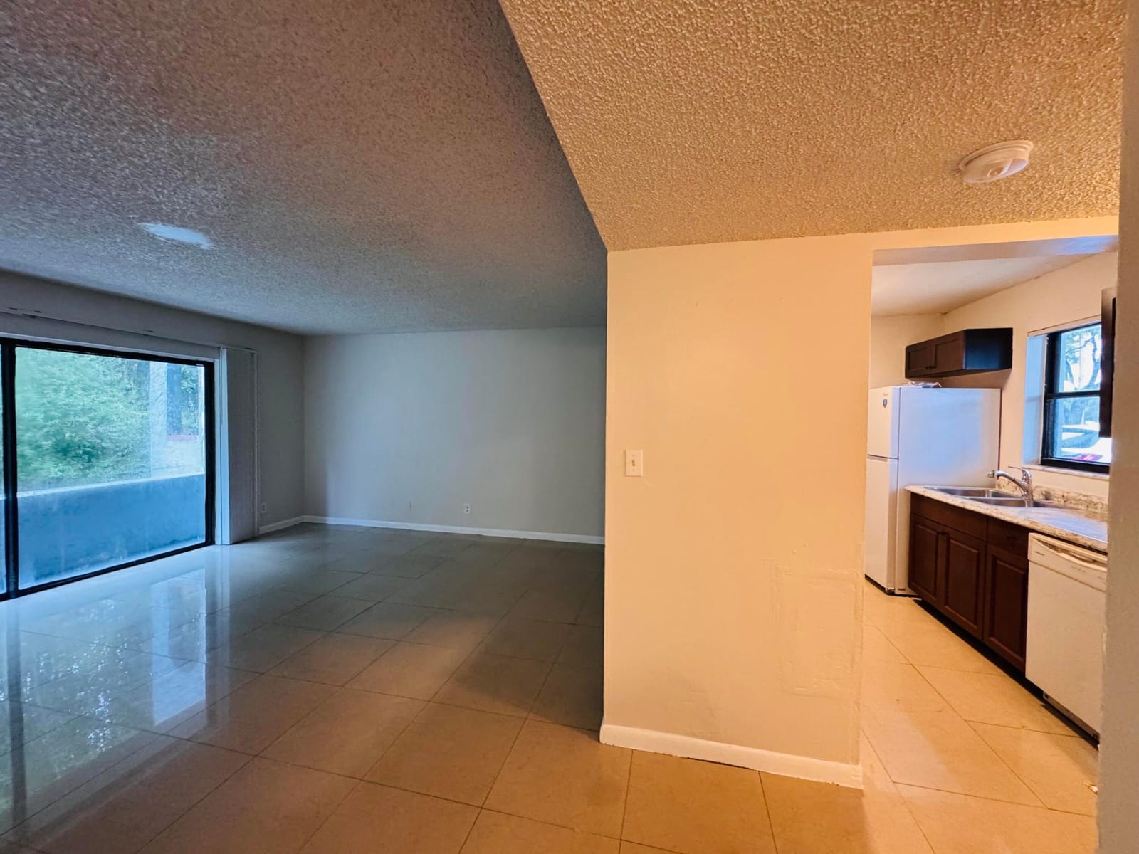 2050 N CONGRESS Avenue 102, West Palm Beach, FL 33401 photo 7