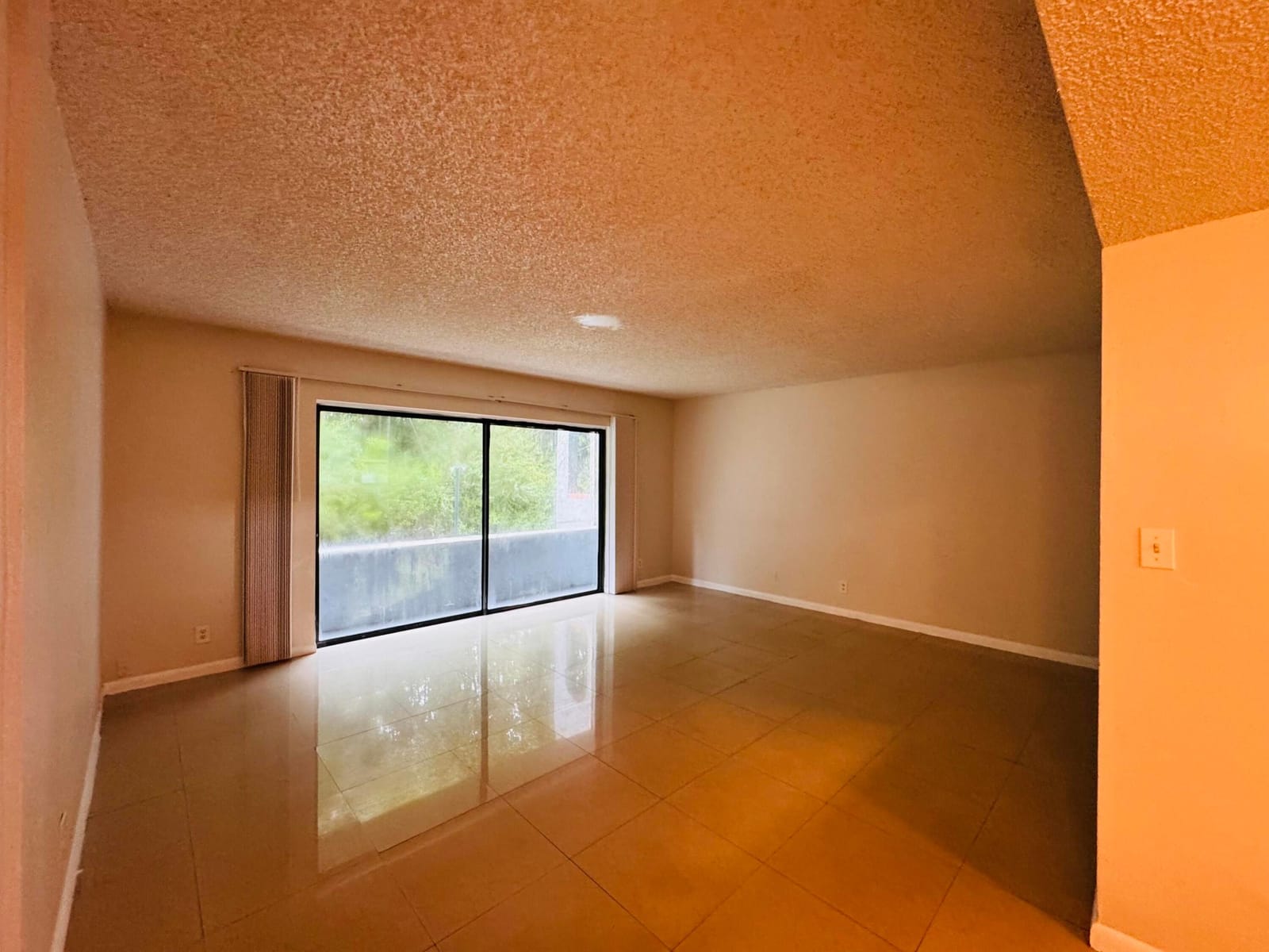 2050 N CONGRESS Avenue 102, West Palm Beach, FL 33401 photo 8