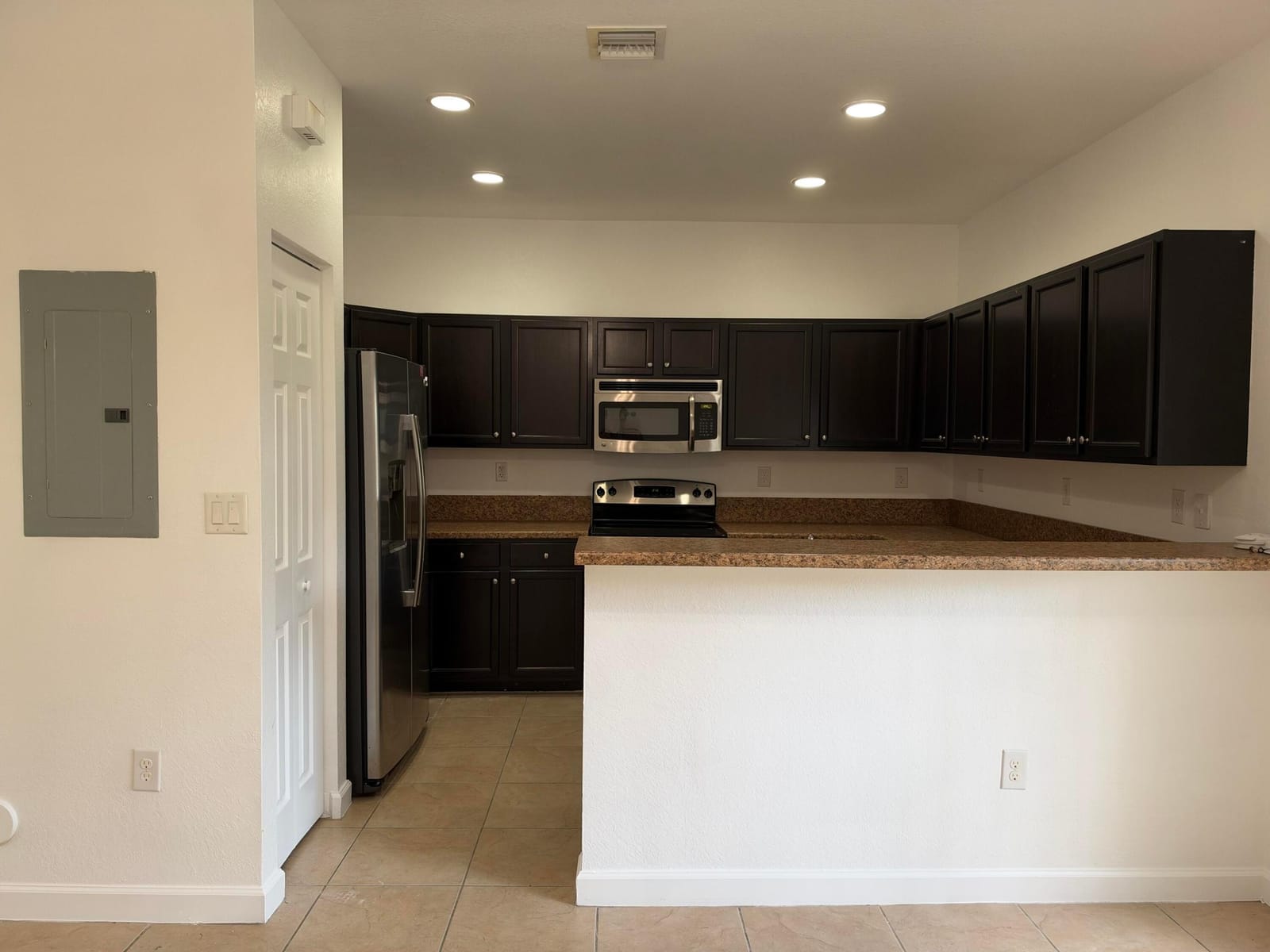601 SE 32nd Terrace, Homestead, FL 33033 photo 9