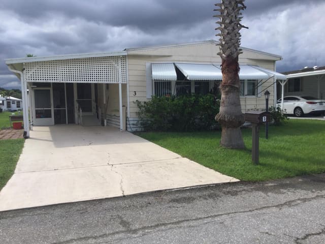 3 SE Jasmine Lane, Port St. Lucie, FL 34952