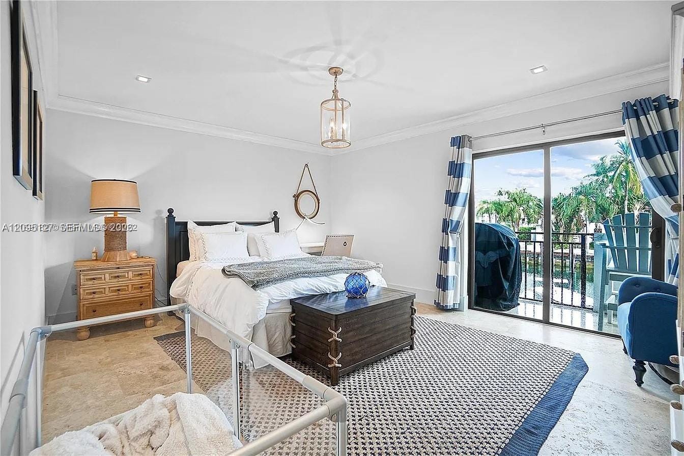 6901 Edgewater Drive 211, Coral Gables, FL 33133 photo 13