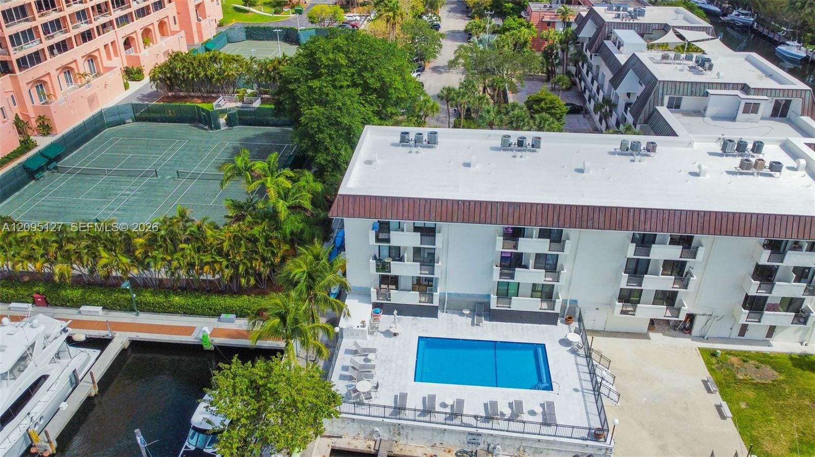 6901 Edgewater Drive 211, Coral Gables, FL 33133 photo 5