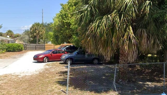 225 SW 13TH, Delray Beach, FL 33444