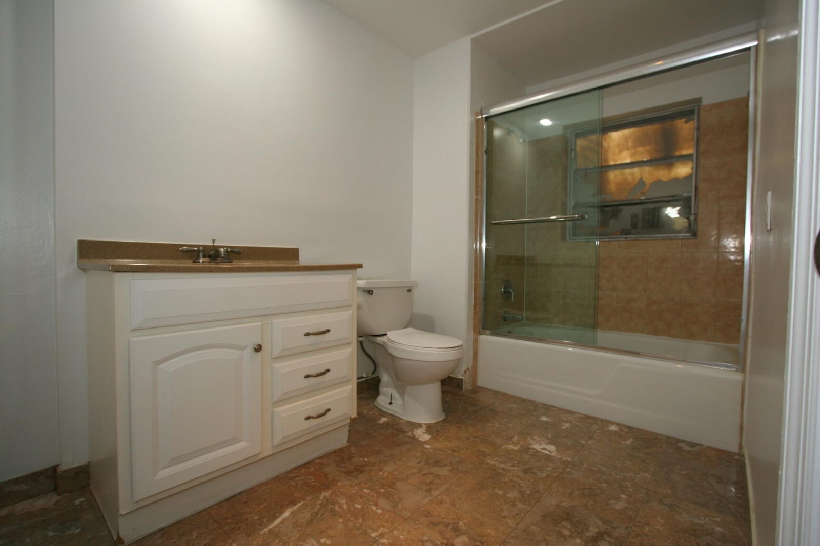 1040 CRYSTAL LAKE Drive 1, Deerfield Beach, FL 33064 photo 13