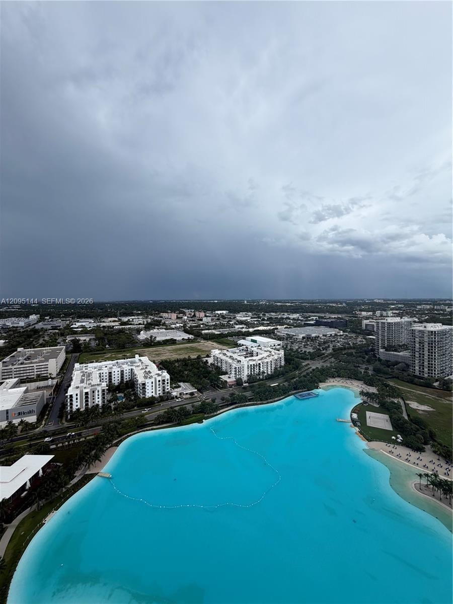 2411 Laguna Circle 2911, North Miami, FL 33181 photo 24
