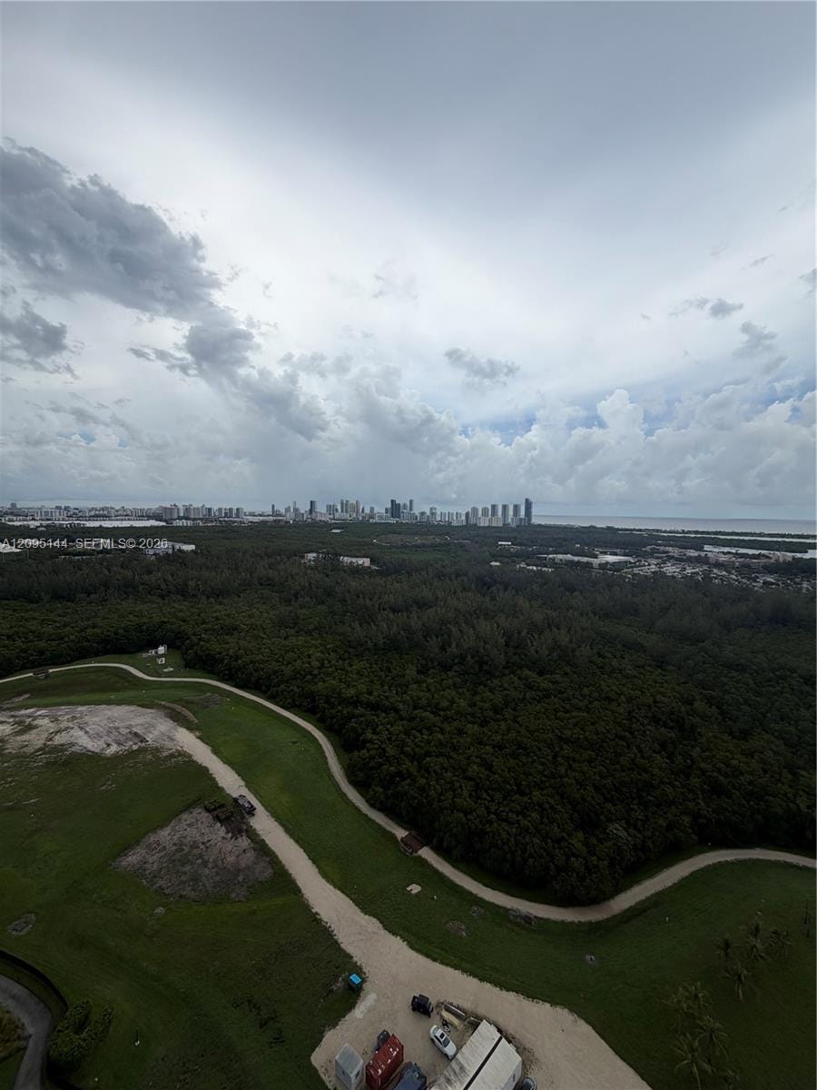 2411 Laguna Circle 2911, North Miami, FL 33181 photo 27