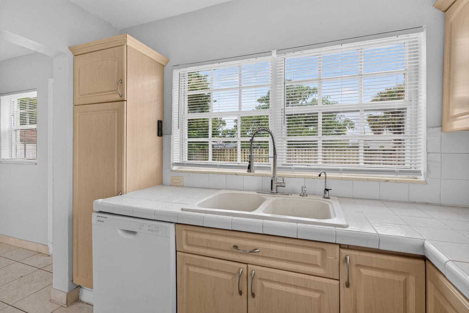 410 NW 52ND Court, Oakland Park, FL 33309 photo 14
