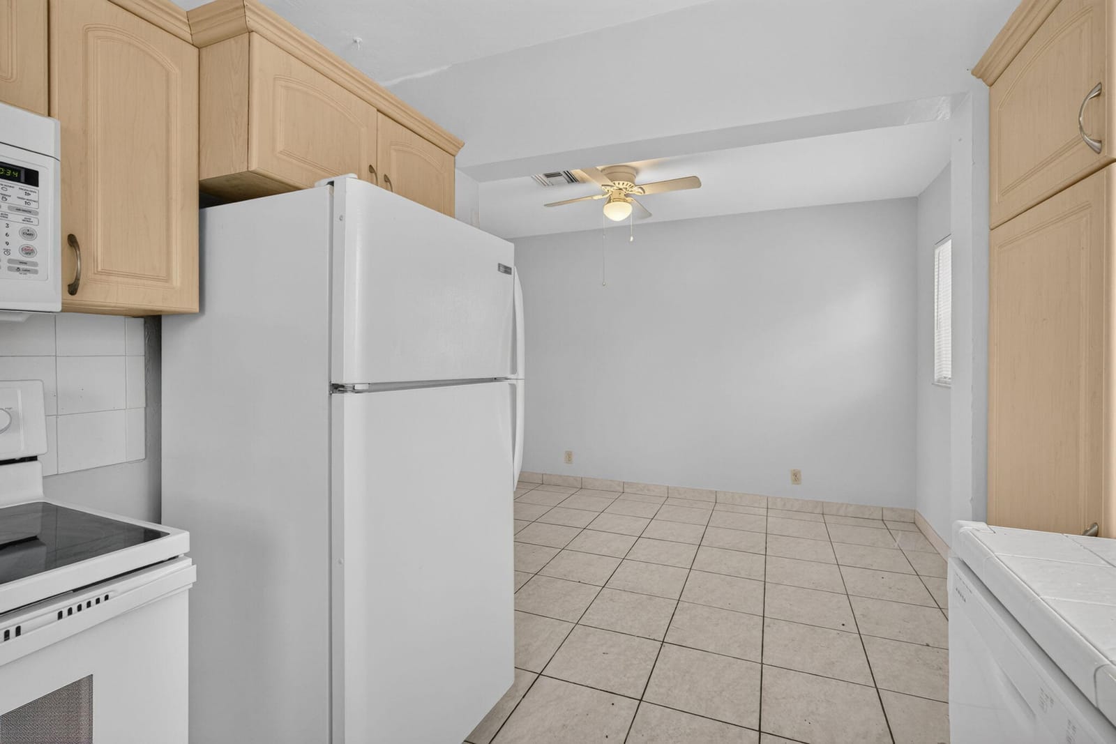 410 NW 52ND Court, Oakland Park, FL 33309 photo 15