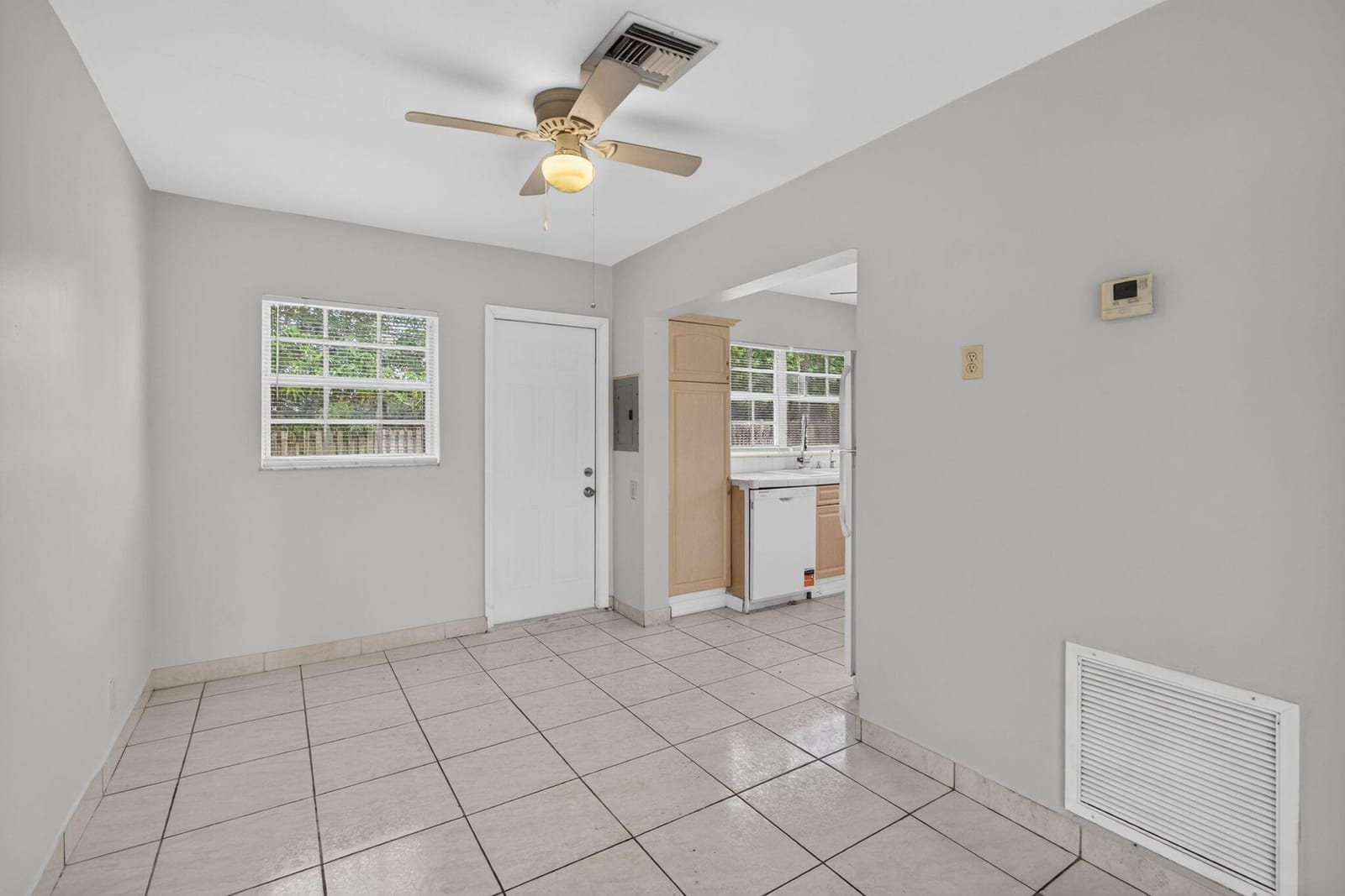 410 NW 52ND Court — photo 10