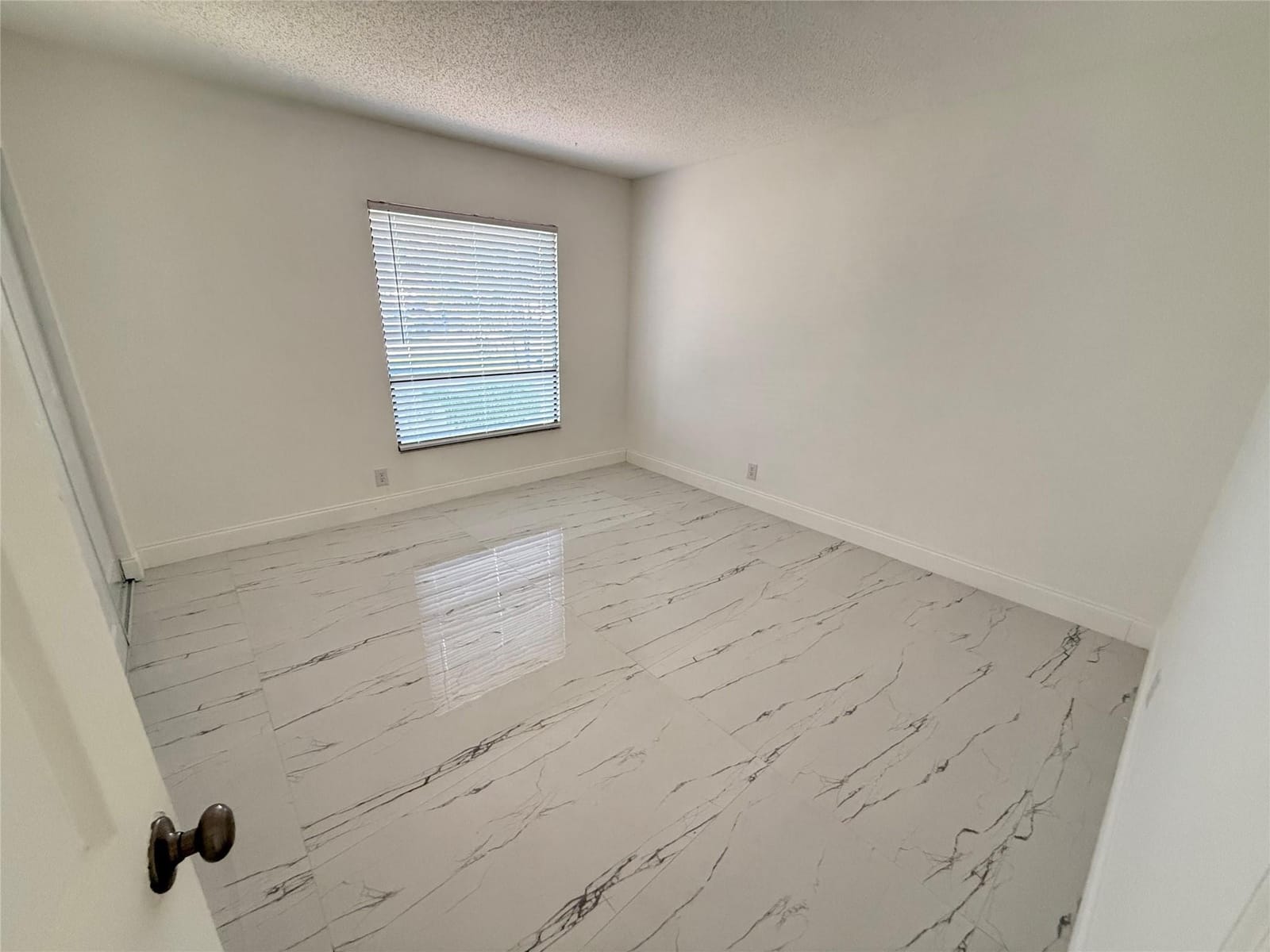7400 SW 11TH Court, North Lauderdale, FL 33068 photo 7