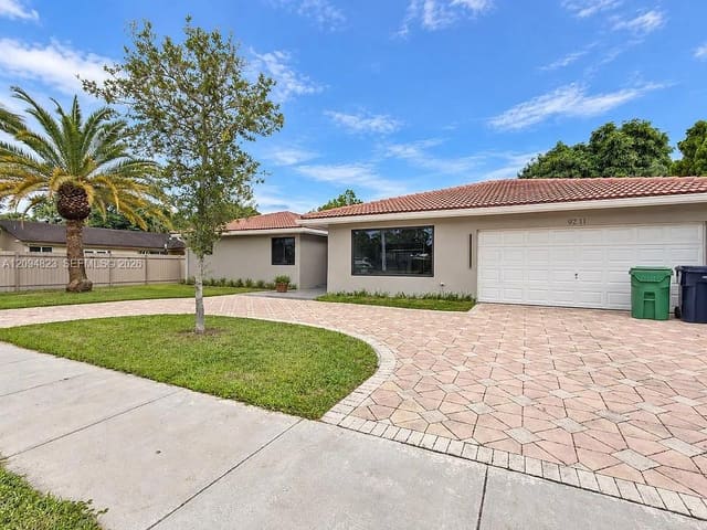 9211 SW 122nd Avenue, Miami, FL 33186