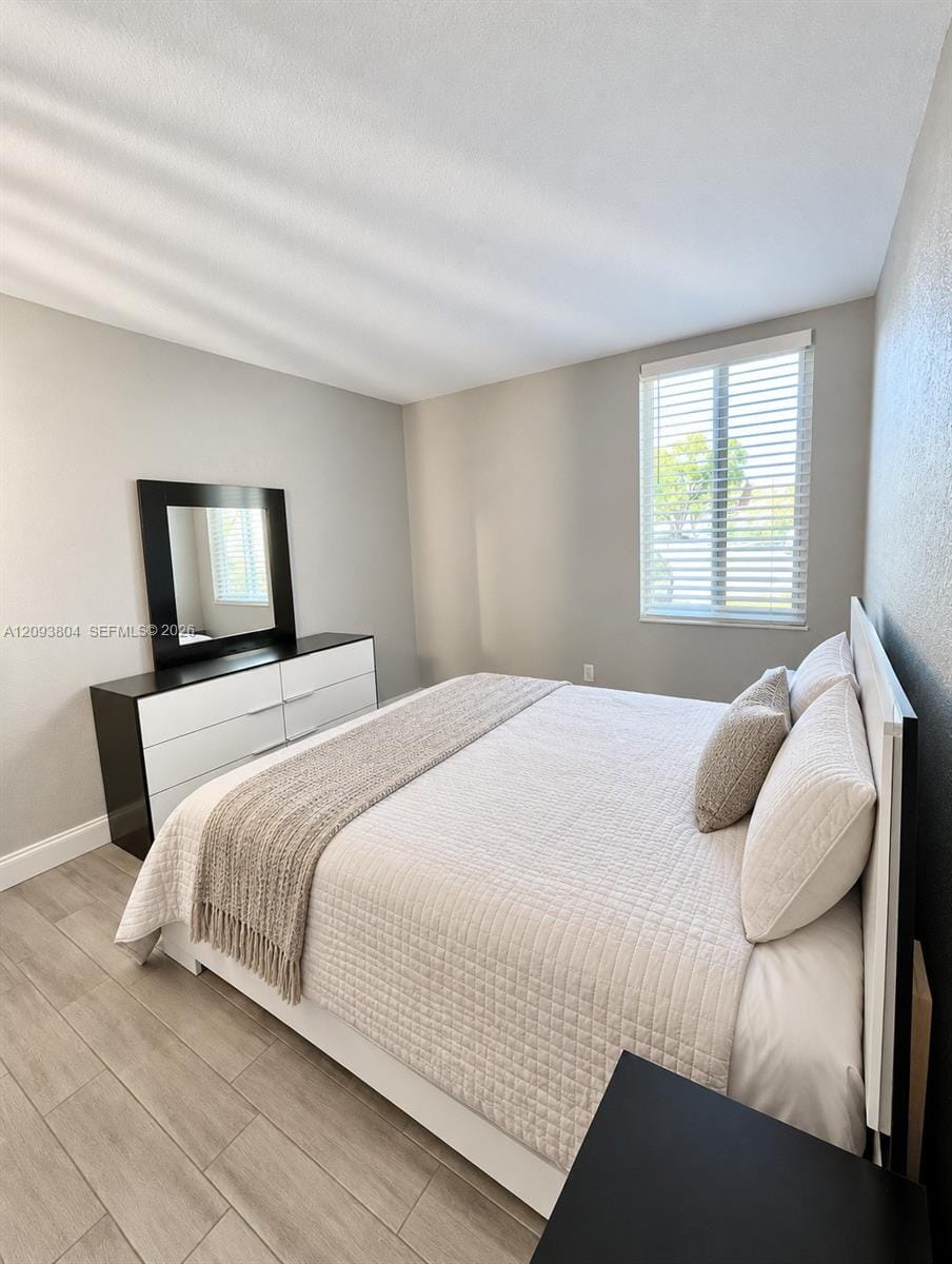 1885 W 56th Street 110 — photo 9