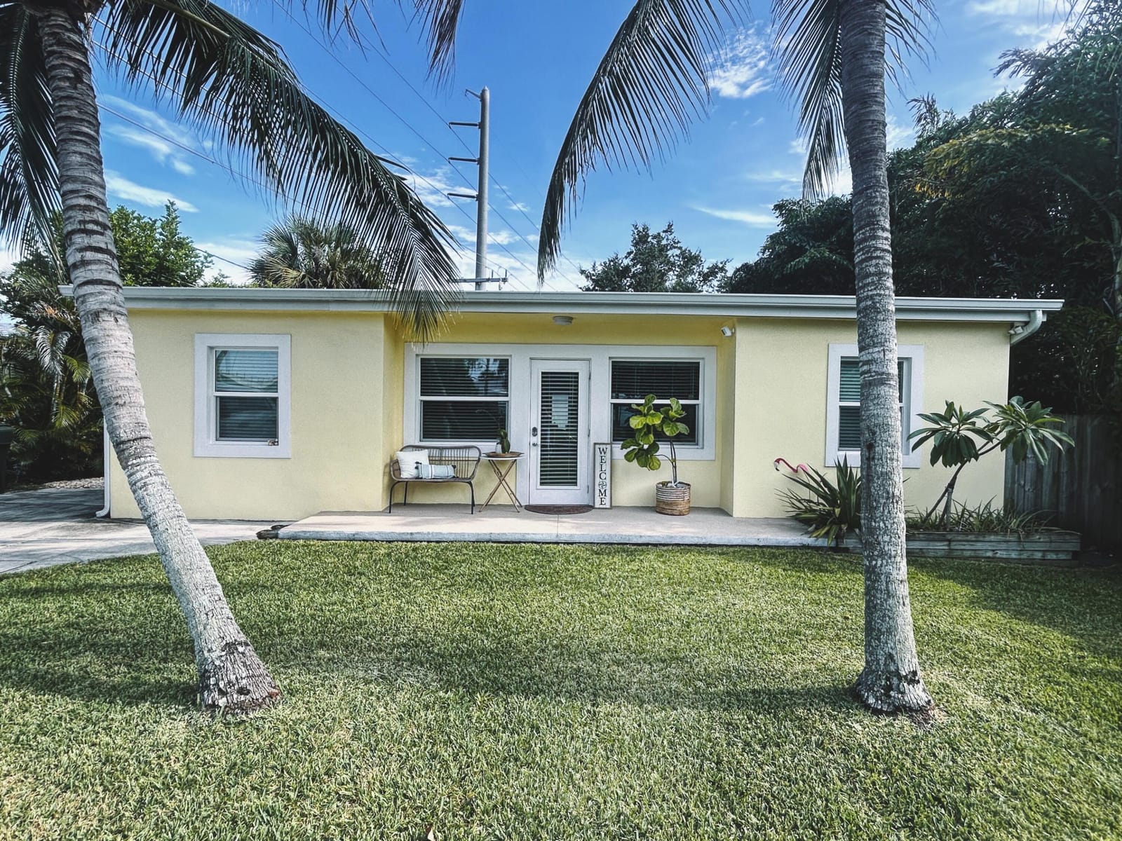 604 NW POINSETTIA Street, Stuart, FL 34994 photo 2