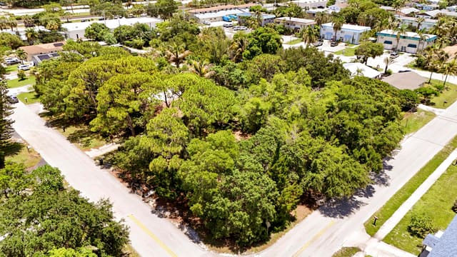 146 2ND Street, Jupiter, FL 33458