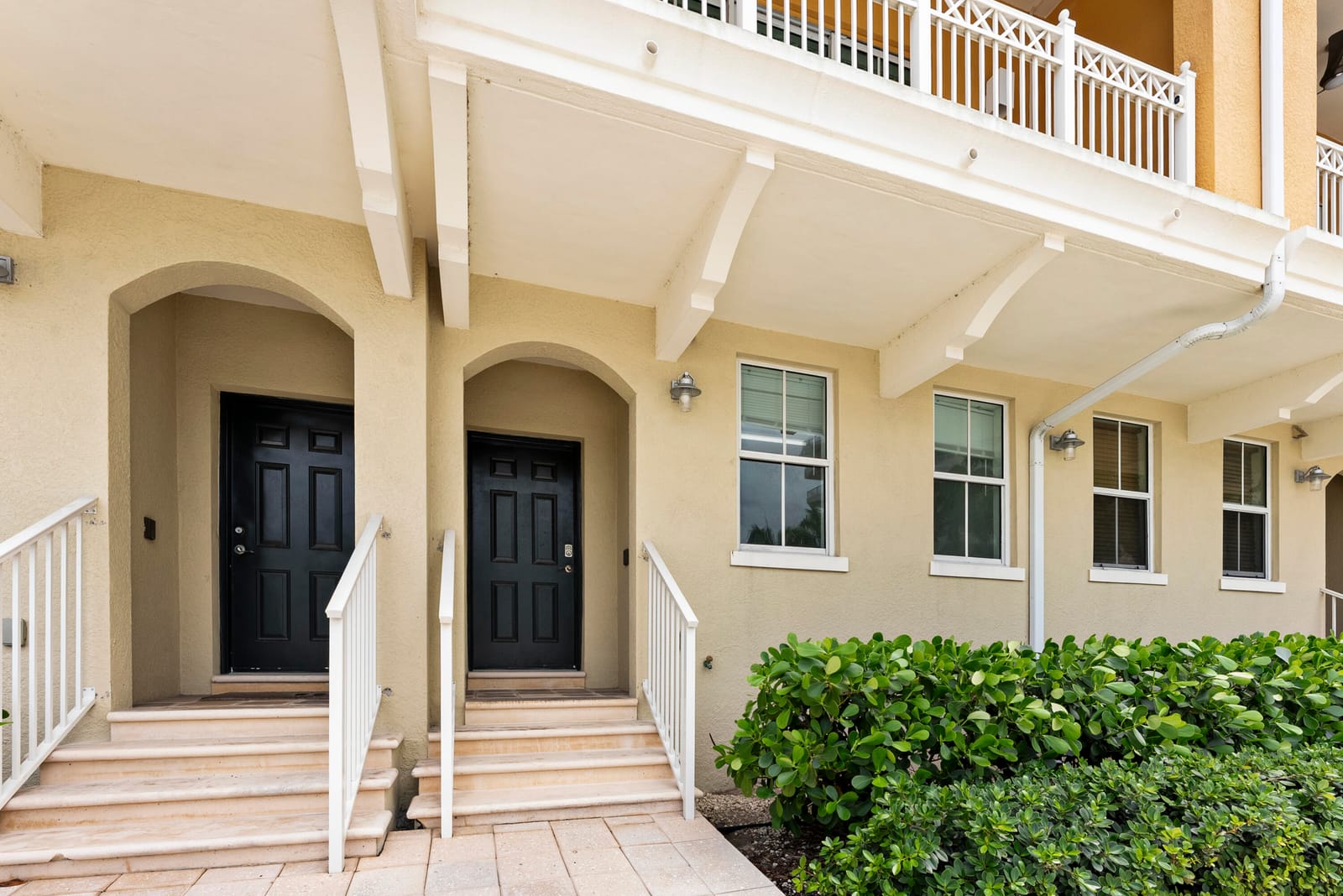 643 CASA LOMA Boulevard — photo 3