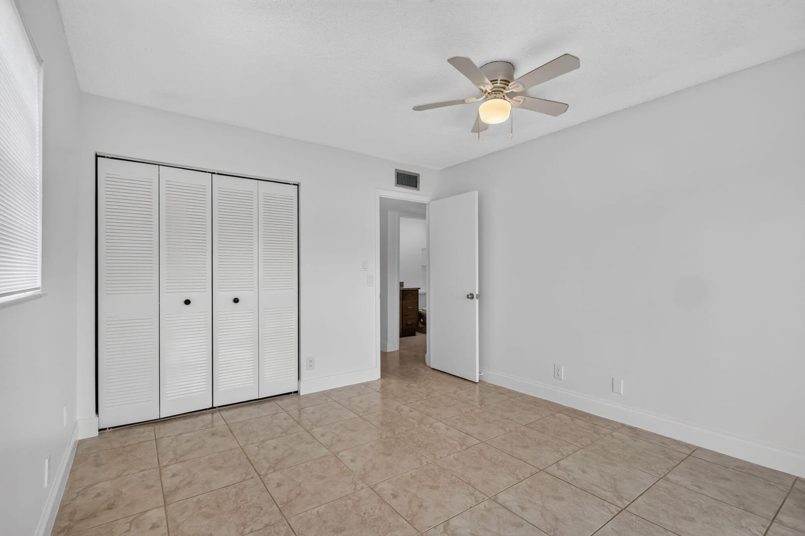 318 Normandy G 318, Delray Beach, FL 33484 photo 17