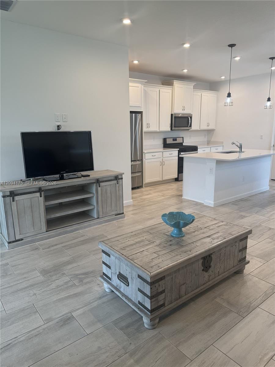 10639 SW Hensley Street, Port St. Lucie, FL 34987 photo 9