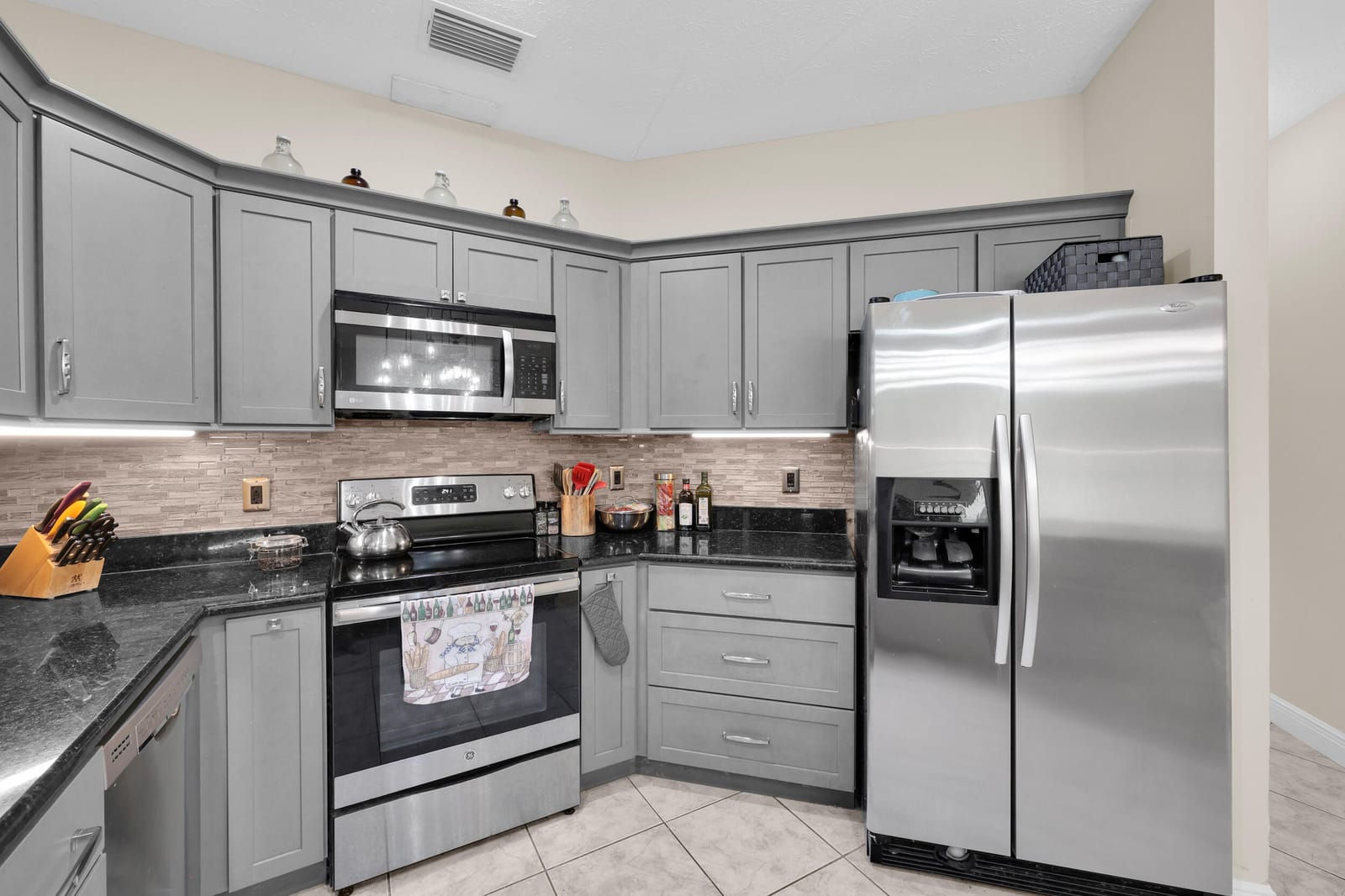 2728 SERENITY Circle S, Fort Pierce, FL 34981 photo 16
