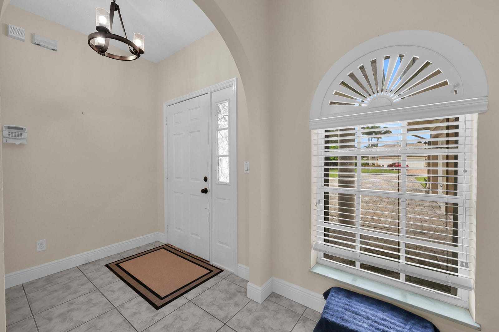 2728 SERENITY Circle S — photo 4